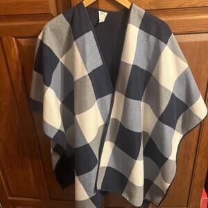Woolrich Tartan Plaid Reversible Poncho Cape Shawl One Size Blue White Open